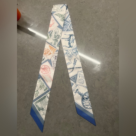 Hermes Le Philateliste du Faubourg Twilly light blue Birkin print - Picture 7 of 10